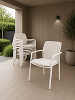 Flo_Armstoel_Aluminium_Creme